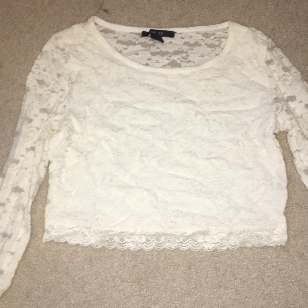 Long sleeve lace shirt